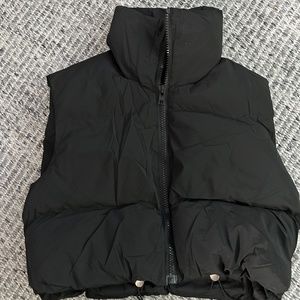 Black Cropped Puffer Vest